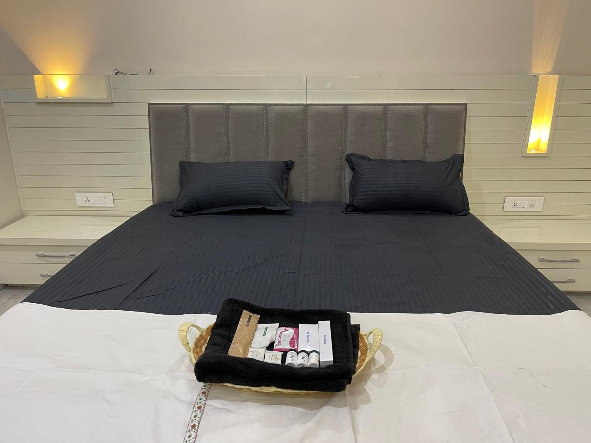 Urban Oasis Villa Amritsar Bagian luar foto