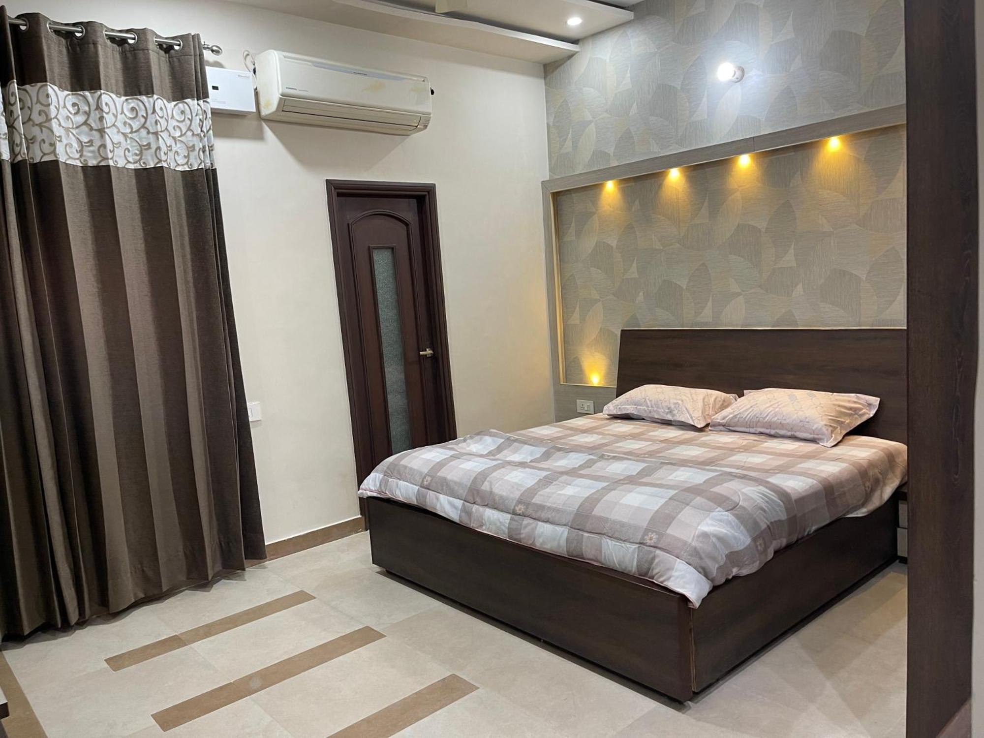 Urban Oasis Villa Amritsar Bagian luar foto